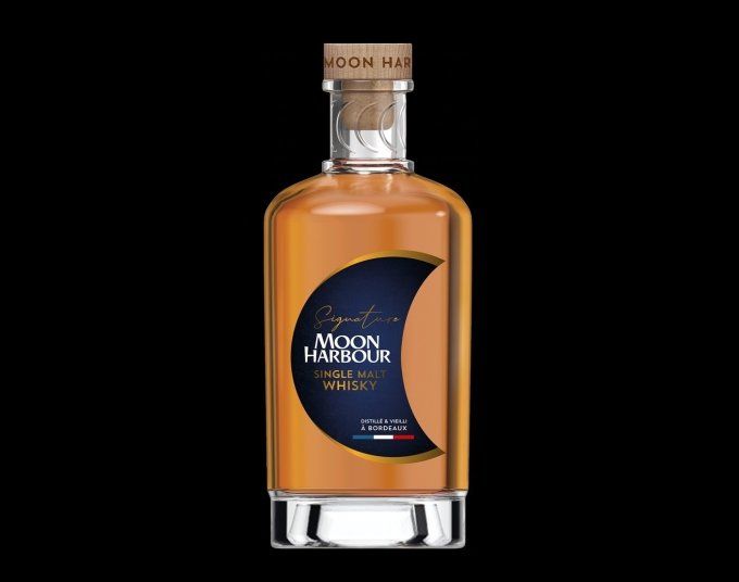 MOON HARBOUR “Signature” – Single Malt – Coffret avec 2 verres – 70 cl